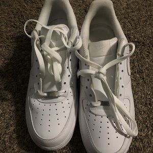 Air Force 1 Low White